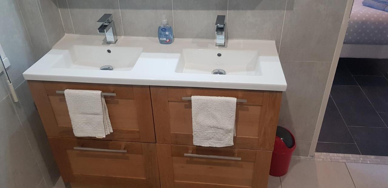 Chambre Le Mans Avec Salle De Bain Privee מראה חיצוני תמונה